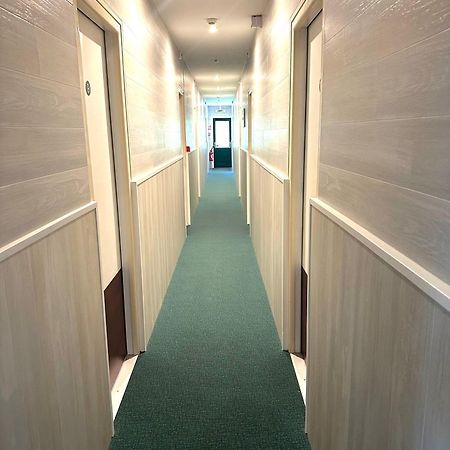 Hotel Roc Land Les Portes du Coglais Екстериор снимка